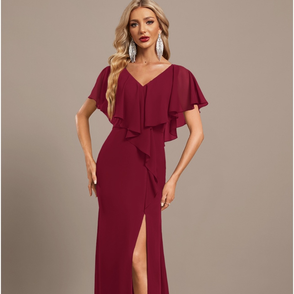 Trumpet/Mermaid V-Neck Floor Length Chiffon Evening Gown with Cascading Ruffles